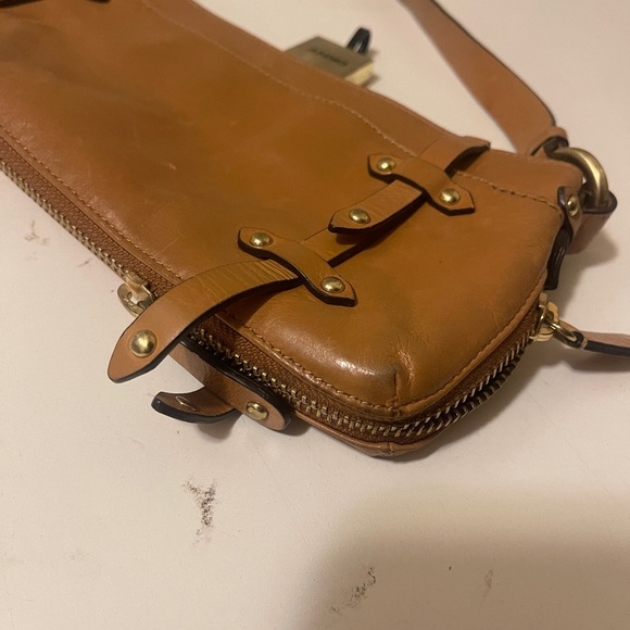 Dkny Leather Light Brown Handbag Zip Up with gold locks for kays - Picture 5 of 16